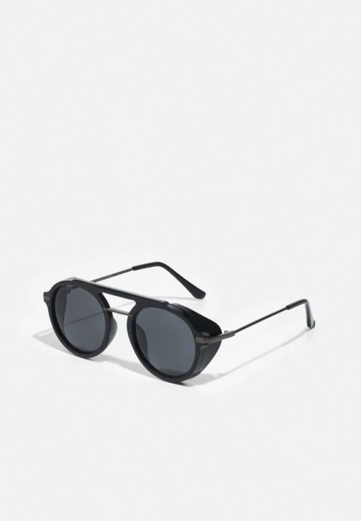URBAN CLASSICS Sunglasses Java Unisex - Zonnebril - Black/Gunmetal -Mode Verkoop 2aff11b64cf5491b97123fed83f55aba